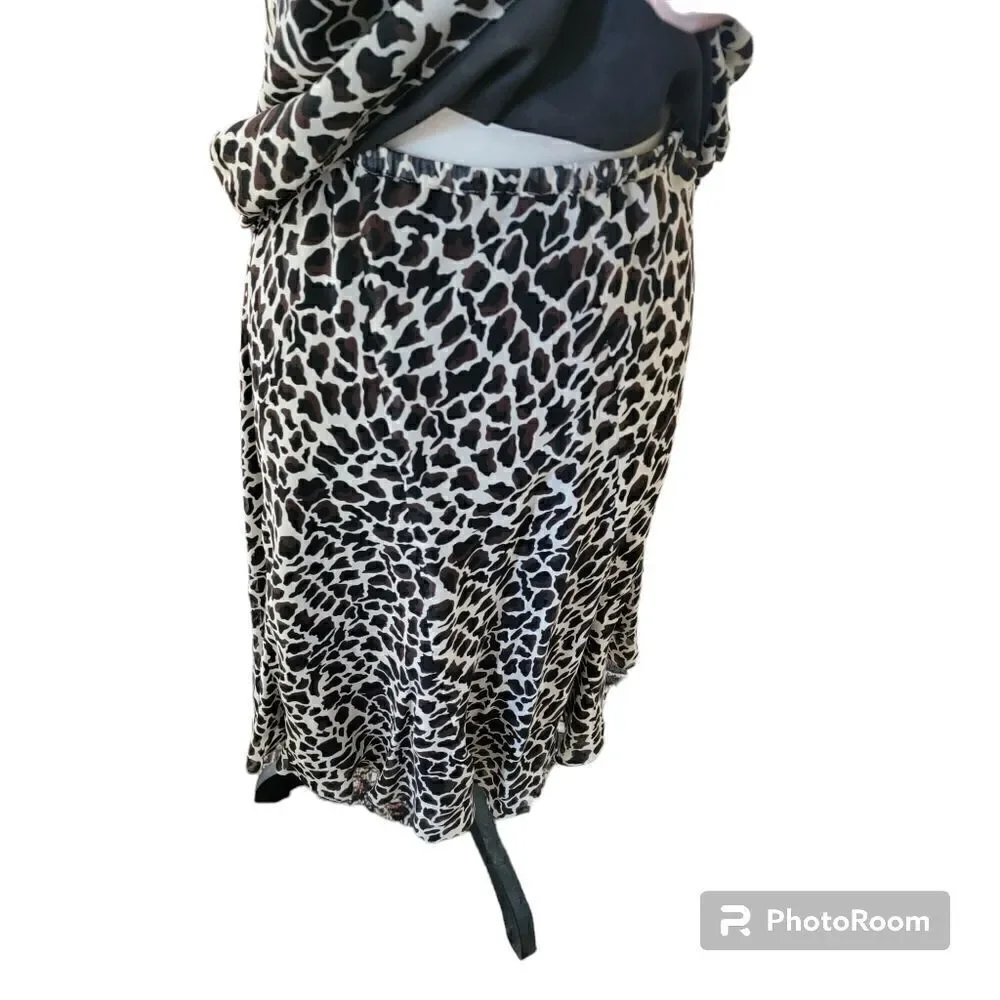 Jones New York 100% Silk Animal Print Skirt and Top.